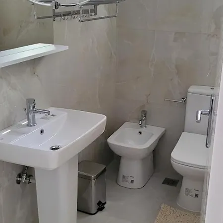 - Orchidea Lägenhet *